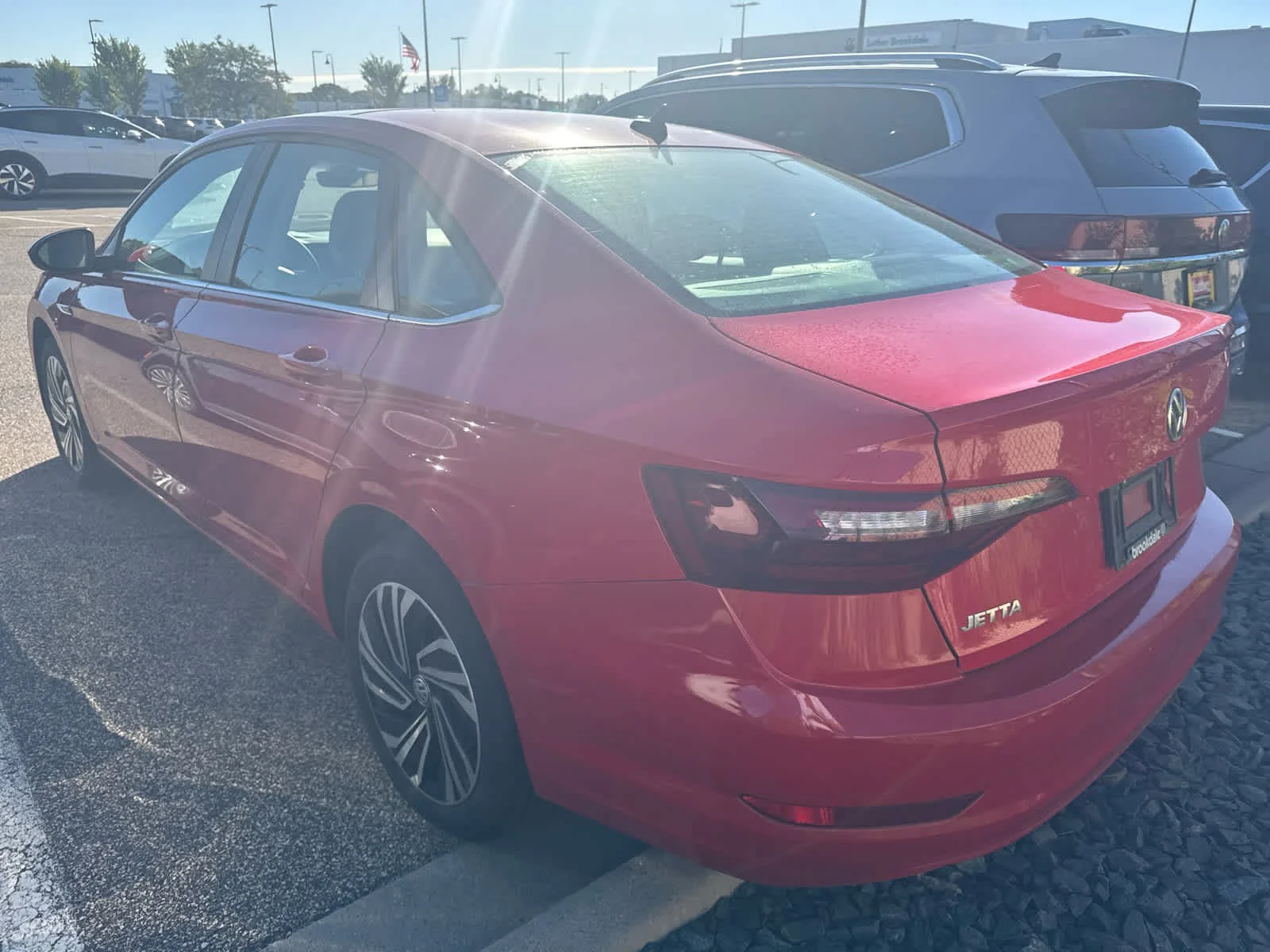 Used 2020 Tornado Red Volkswagen SEL image 4