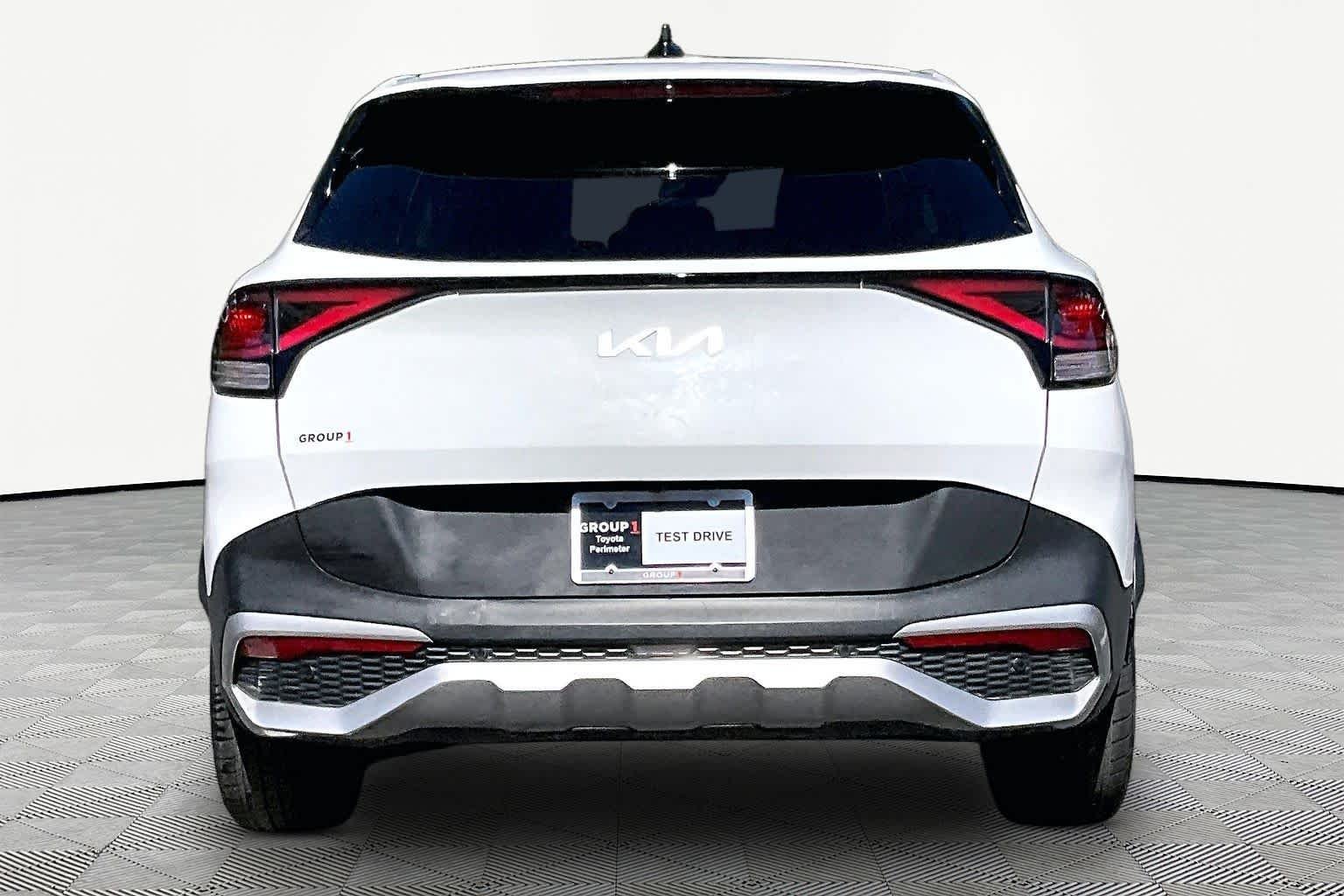 Used 2023 Glacial White Pearl Kia EX image 5