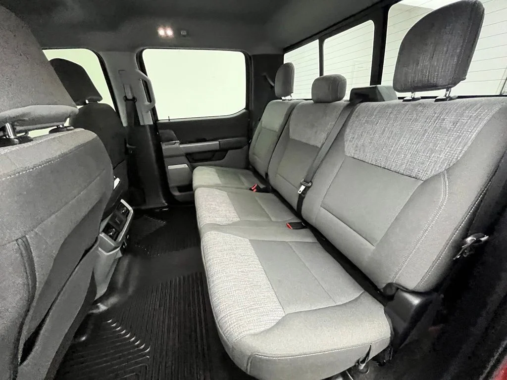 Used 2021  Ford XLT image 39