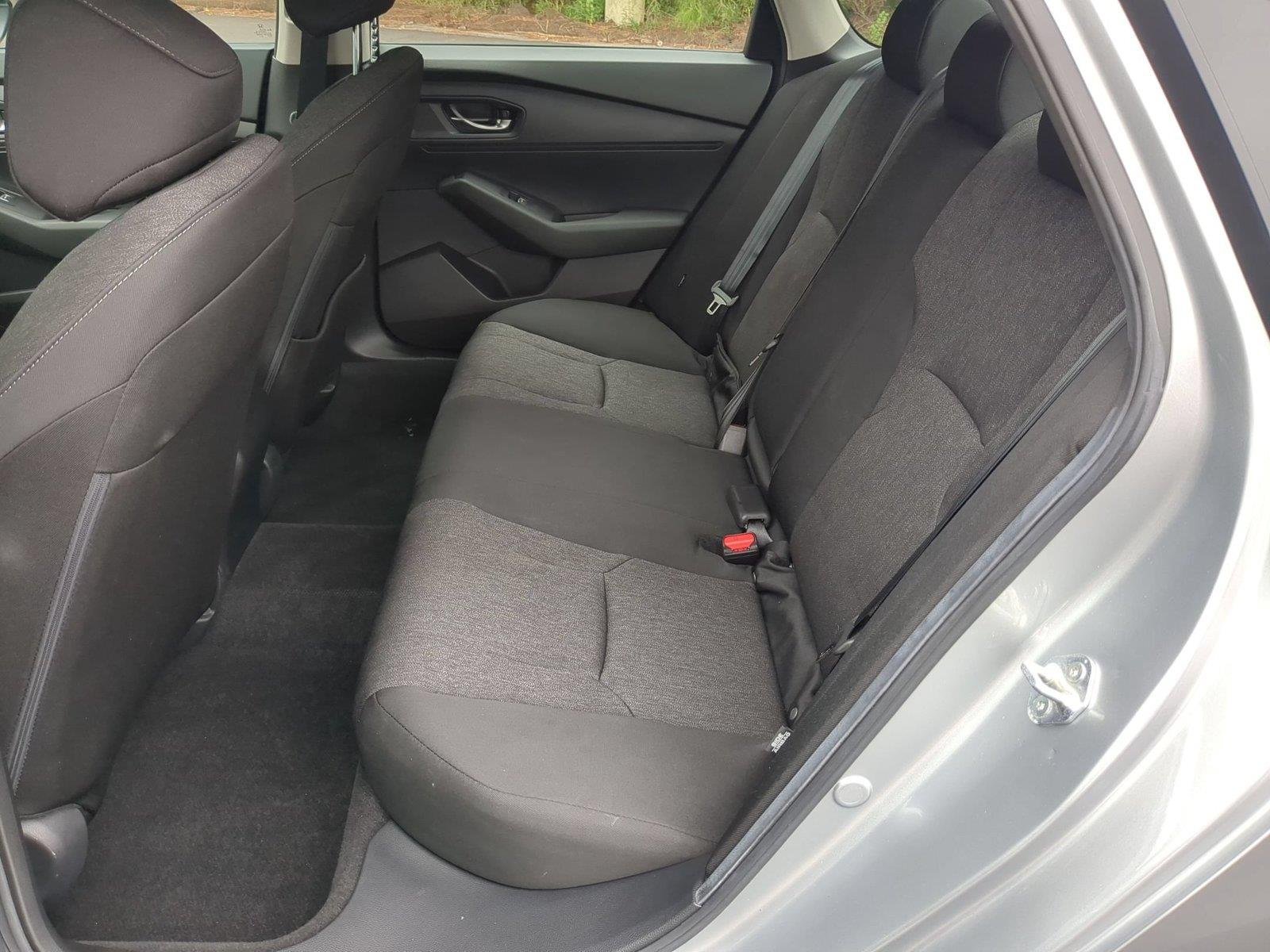 Used 2024 Solar Silver Metallic Honda LX image 29
