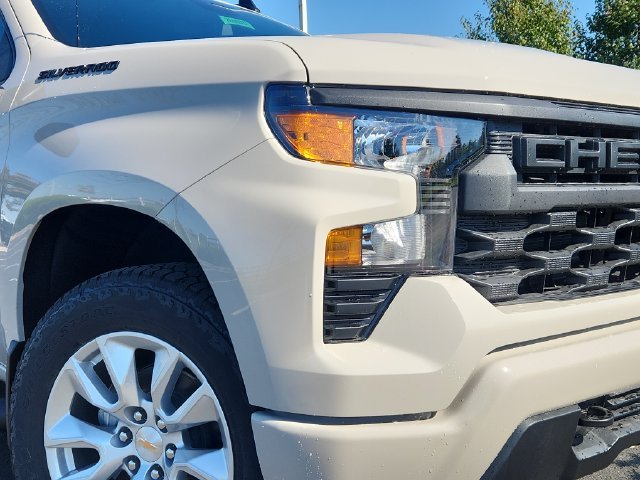 2026 Chevrolet Silverado 1500 Custom - Photo 9