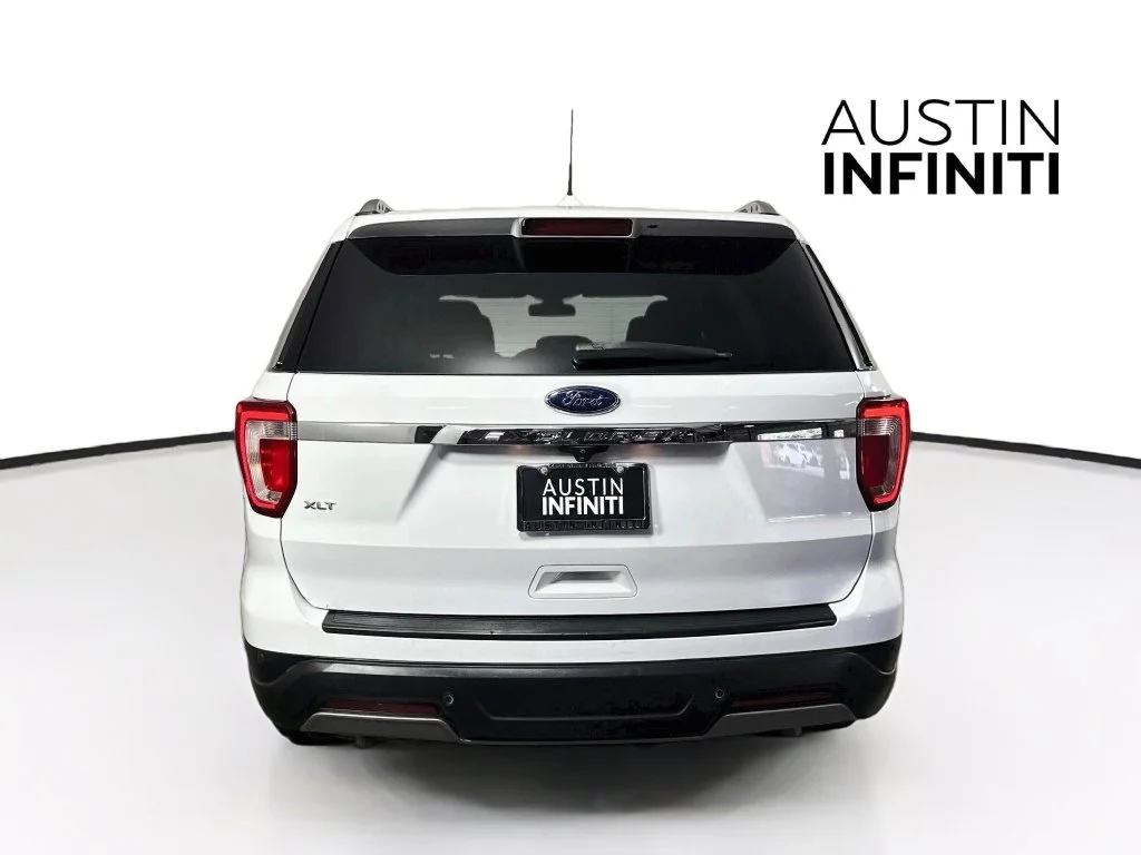 Used 2019 White Ford XLT image 6