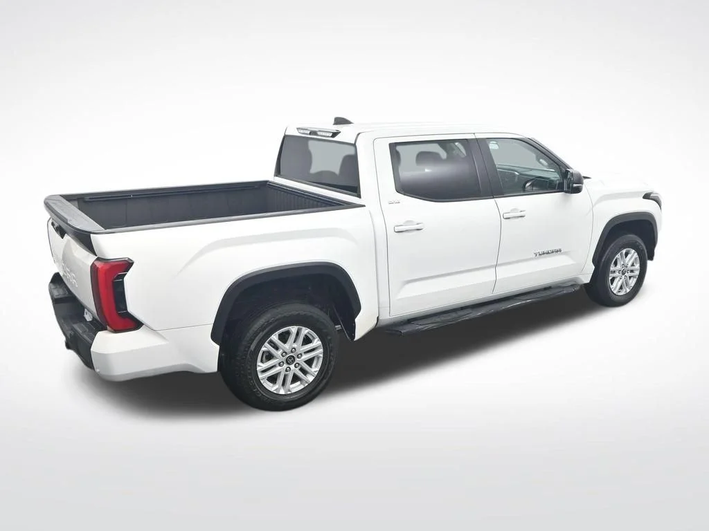 Certified Used 2024 Ice Toyota SR5 image 27