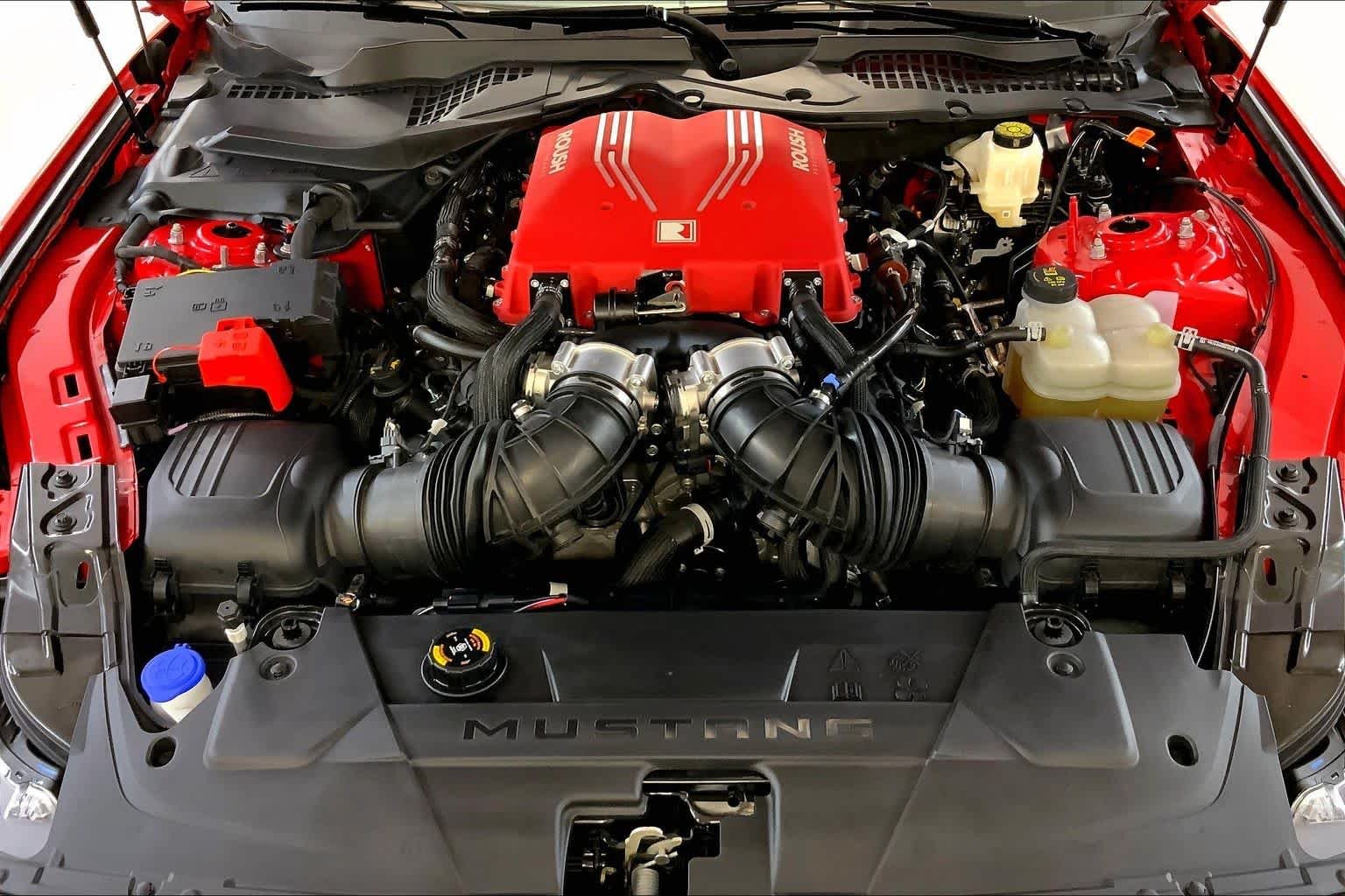 Used 2025 Race Red Ford GT image 30