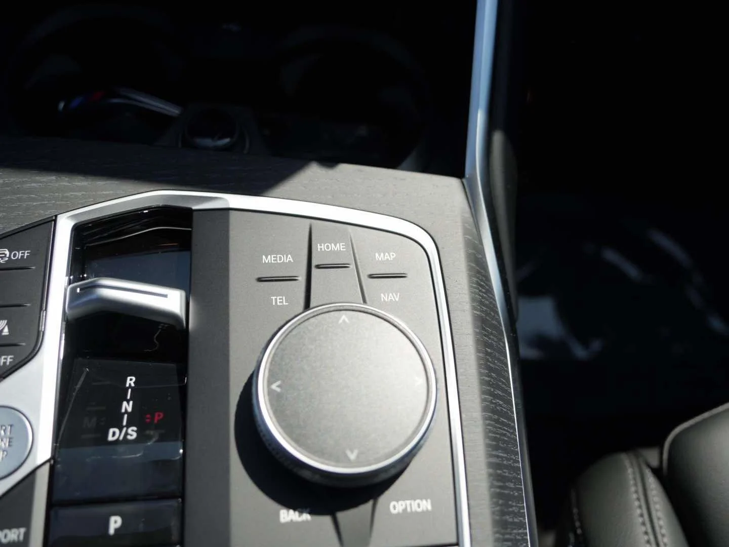 New 2026 Skyscraper Grey Metallic BMW 330i NA image 24