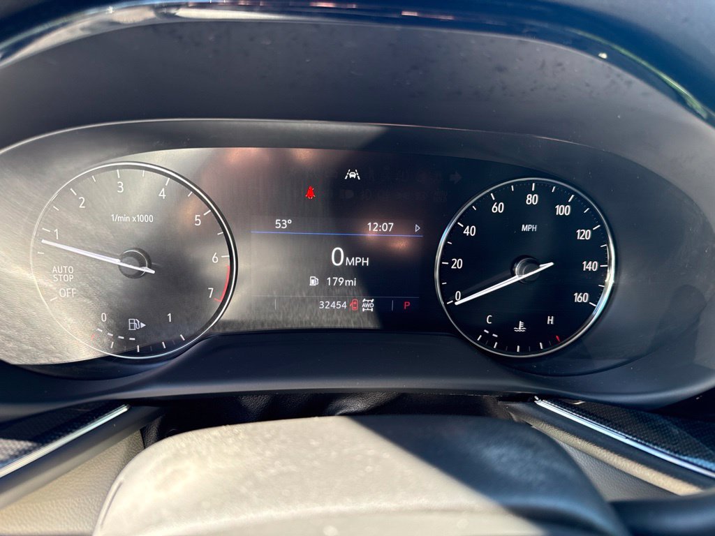 Used 2023 Gray Buick Preferred image 29