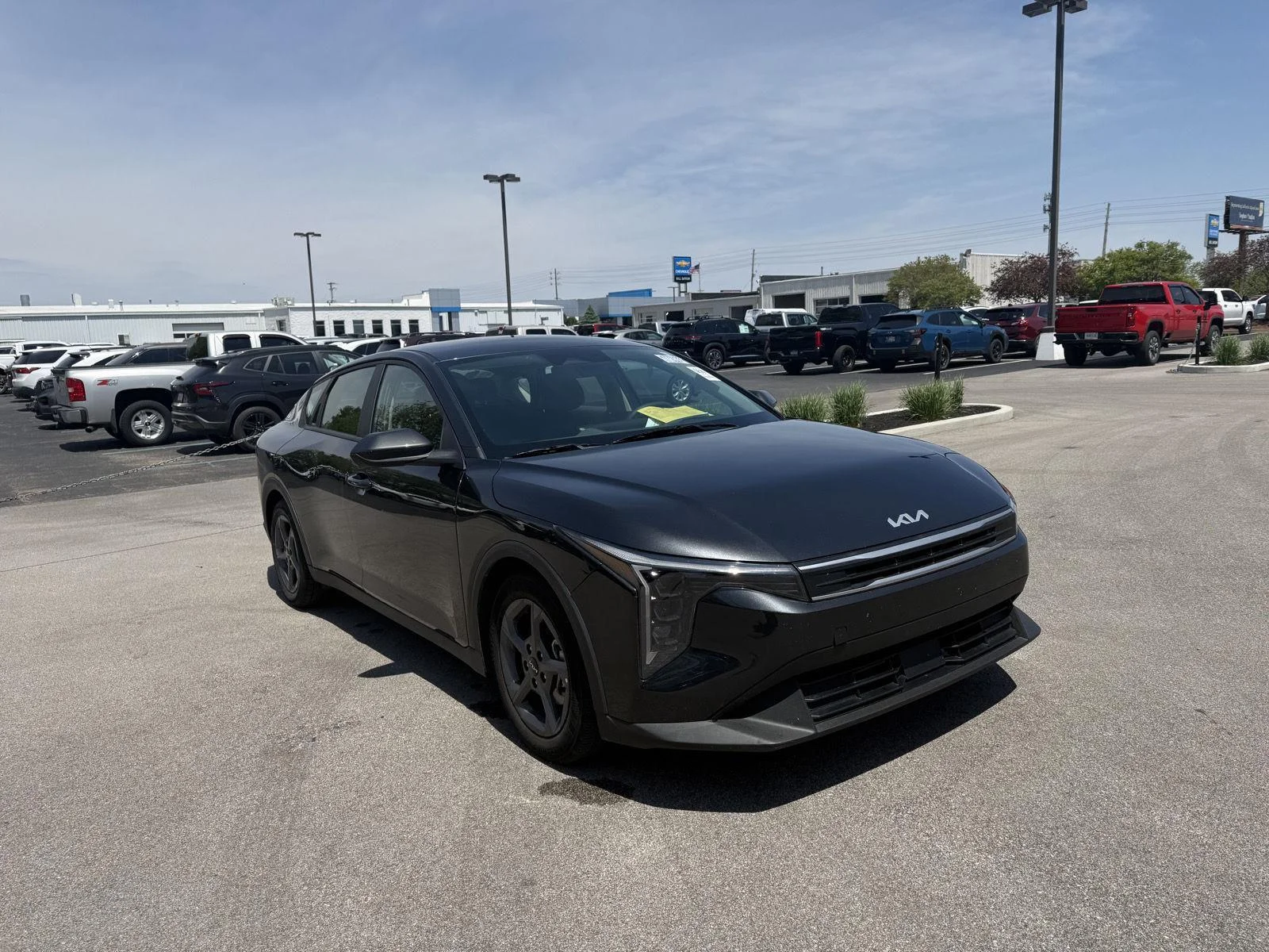 2025 Kia K4 LXS AT's photo