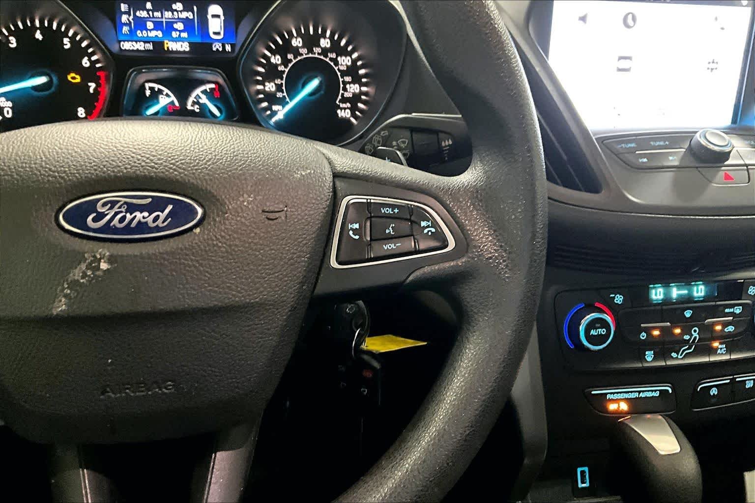 Used 2017 Ingot Silver Metallic Ford SE image 24
