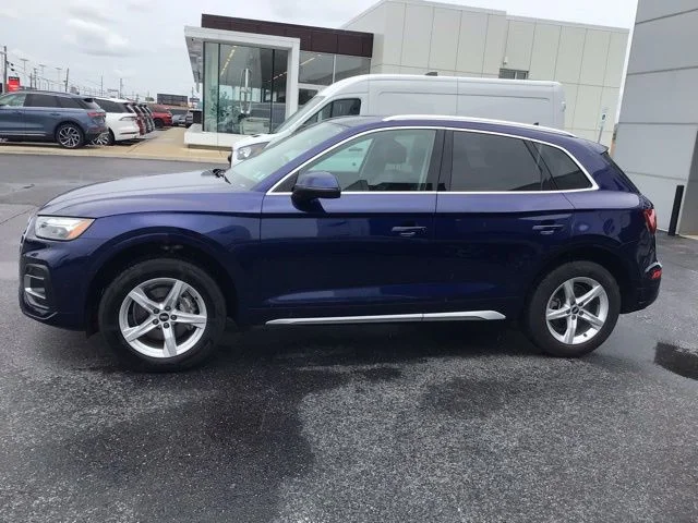 Used 2021 Navarra Blue Metallic Audi 45 Premium image 4