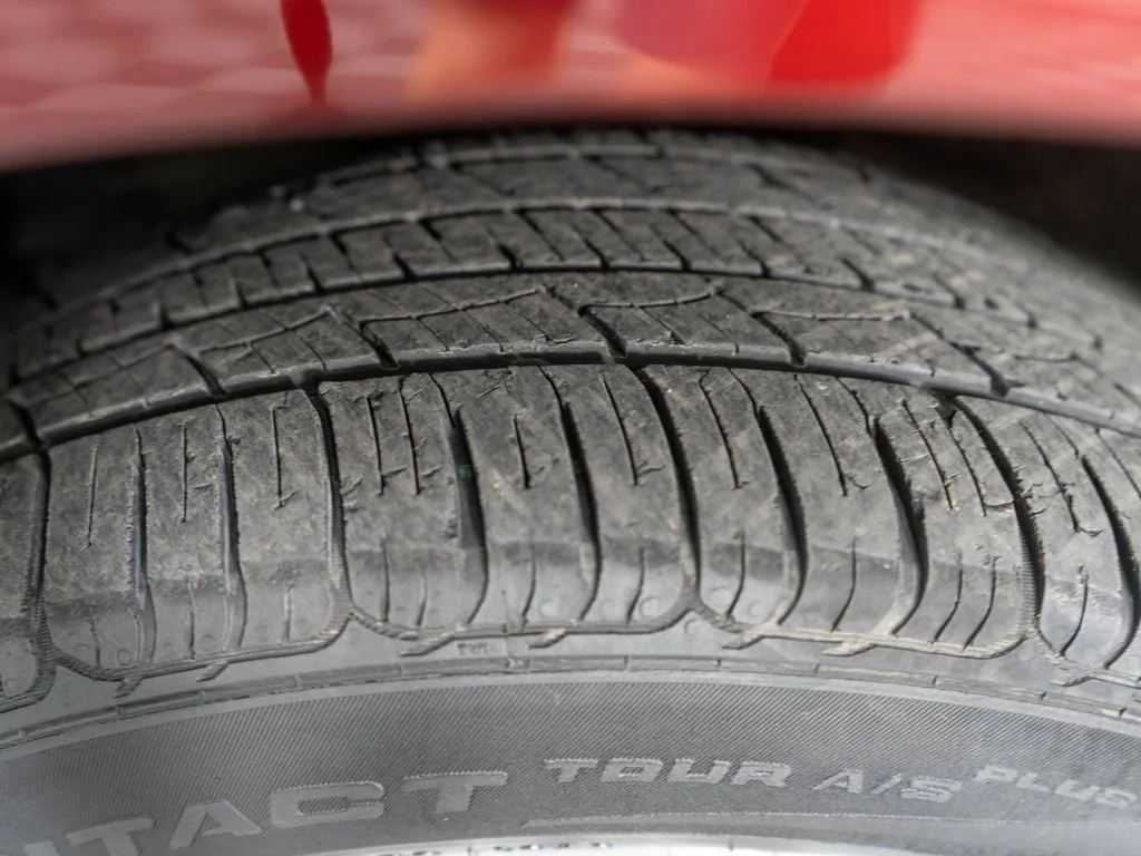 Used 2008 Red Toyota Limited image 27