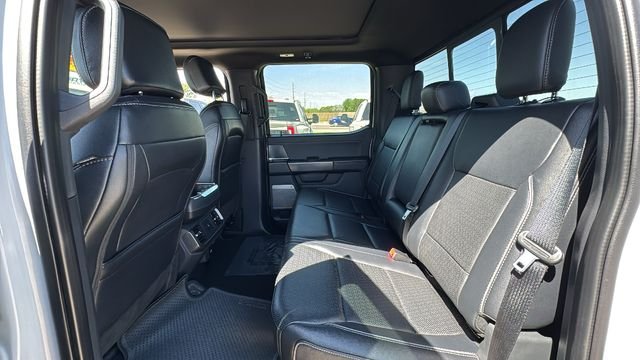 Used 2025 White Ford Lariat image 27