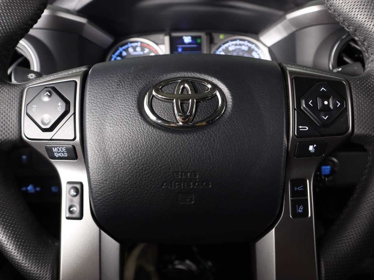 Used 2023 Magnetic Gray Metallic Toyota SR5 V6 Crew Cab image 13