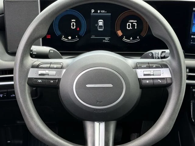 Used 2025 Gray Hyundai SEL image 9