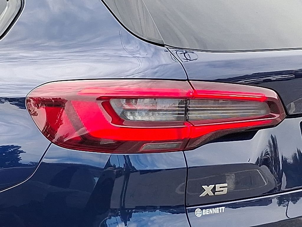 Used 2022 Blue BMW M50i image 10