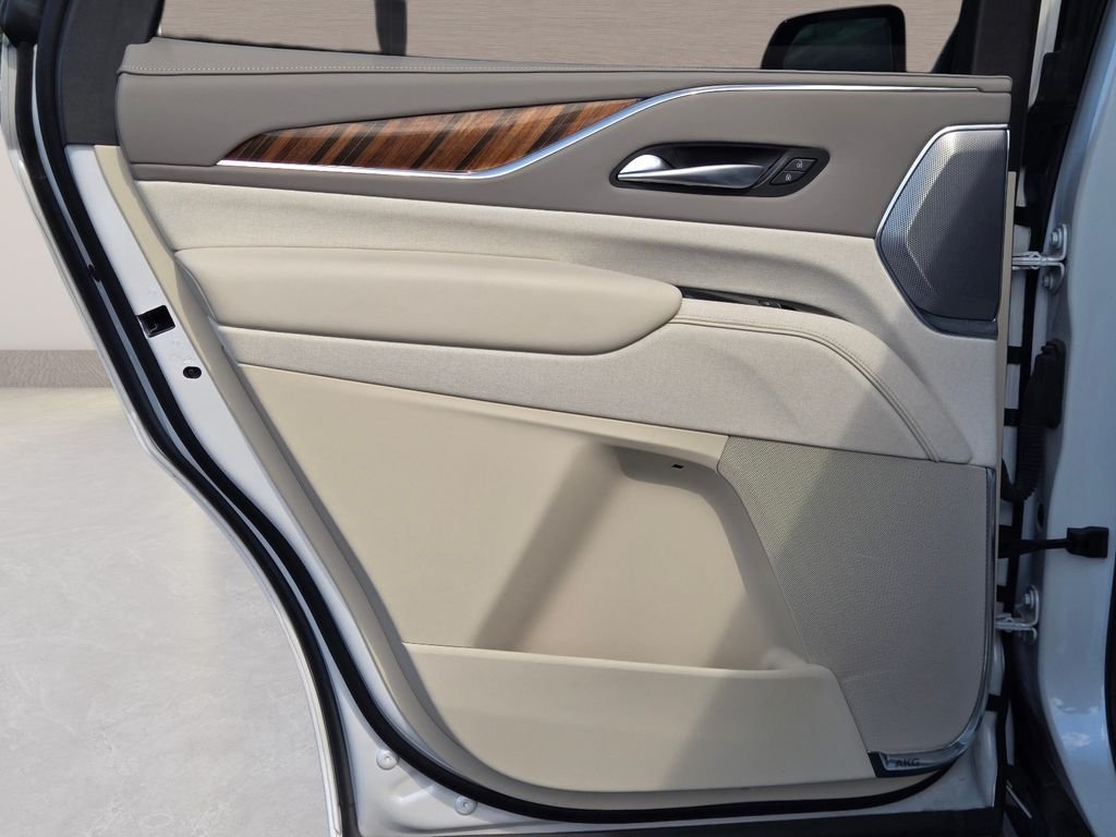 Used 2023 White Cadillac Premium Luxury Platinum image 14