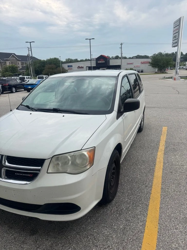 Used 2012 White Dodge SE/AVP image 7