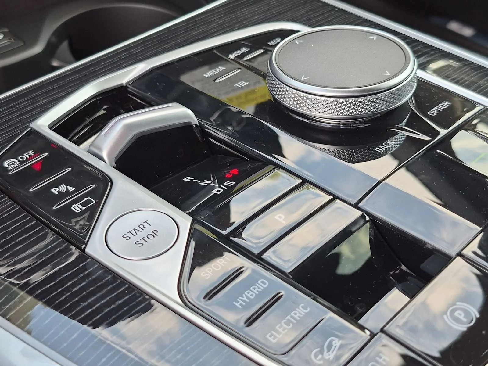 2026 BMW X5 50e - Photo 33