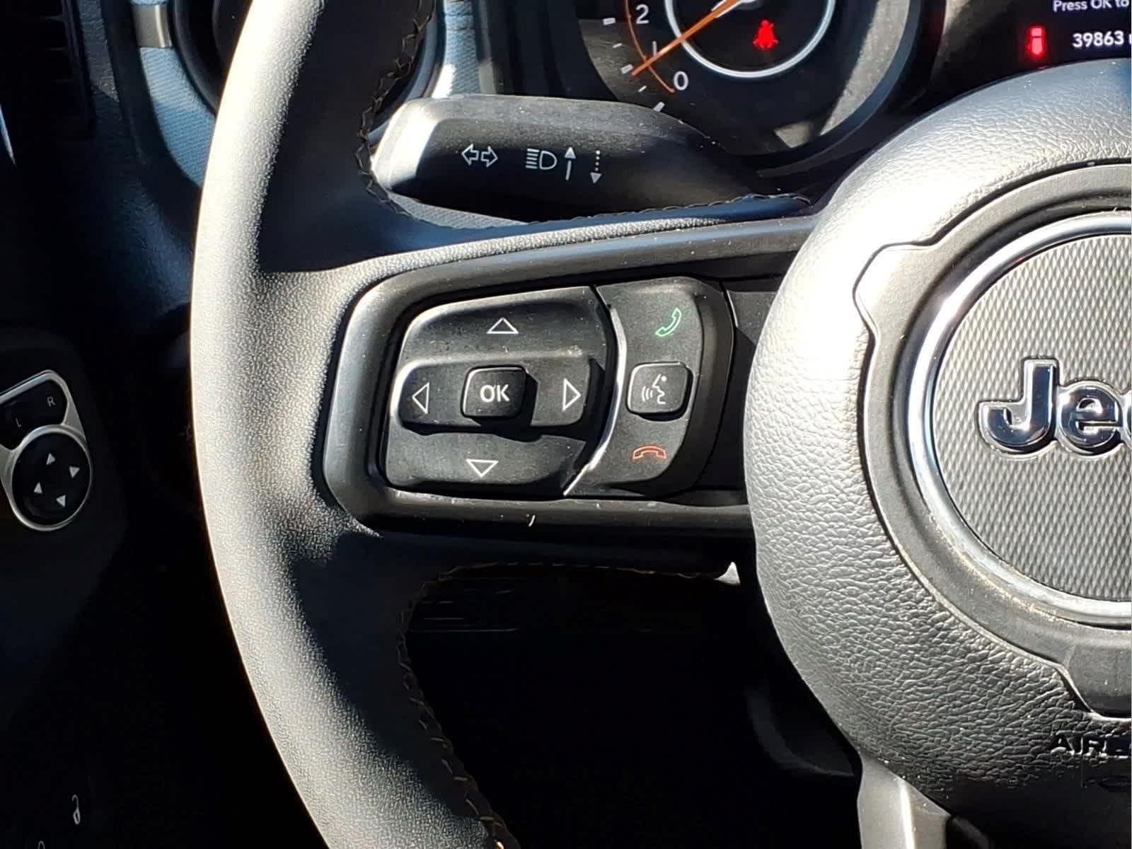 Used 2024 Black Clearcoat Jeep Sport S image 21