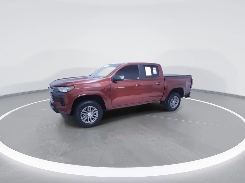 Used 2023 Red Chevrolet LT image 6