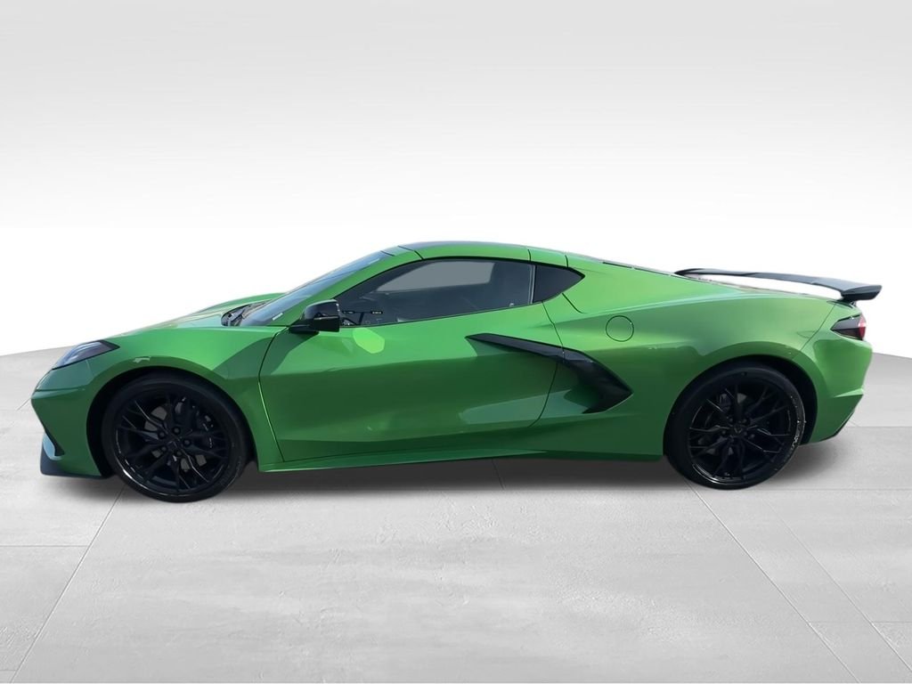 Used 2026 Green Chevrolet Stingray image 5