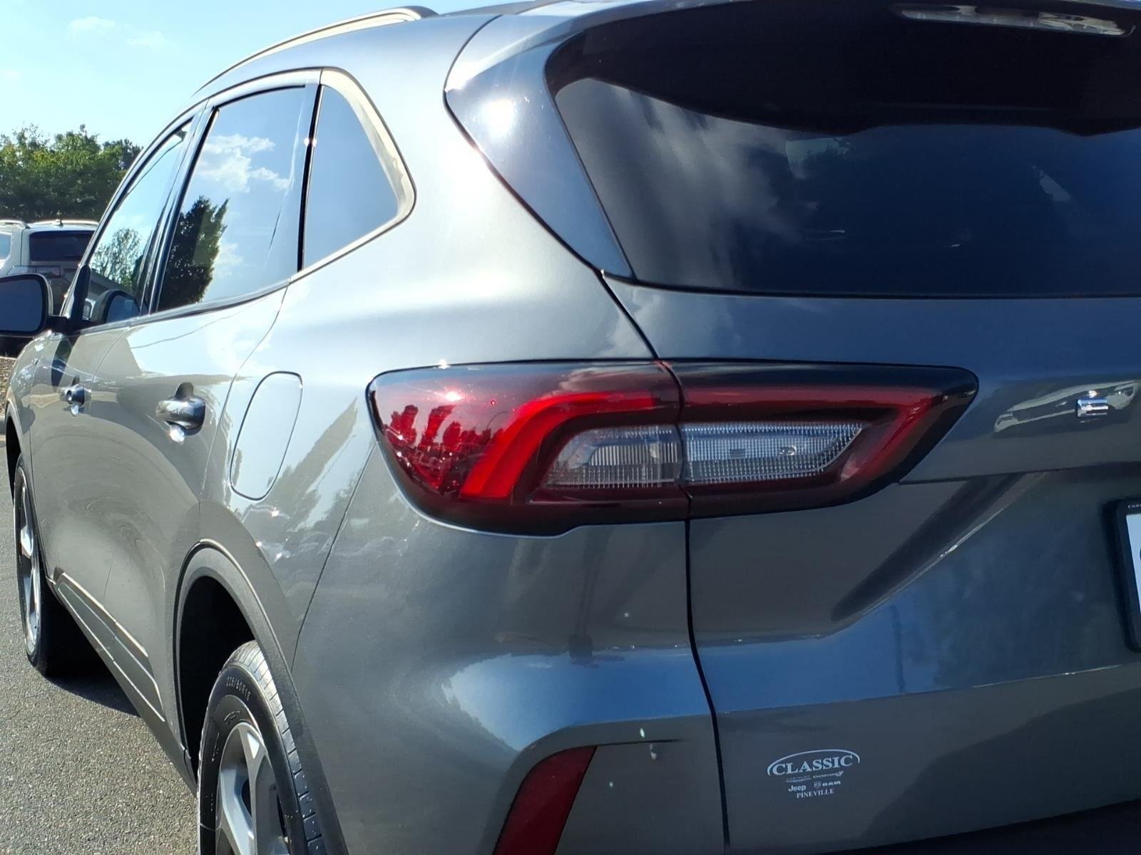 Used 2025 Carbonized Gray Ford ST-Line image 15