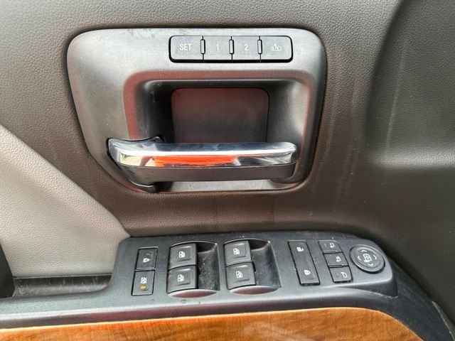 Used 2019 Silver Chevrolet LTZ image 18