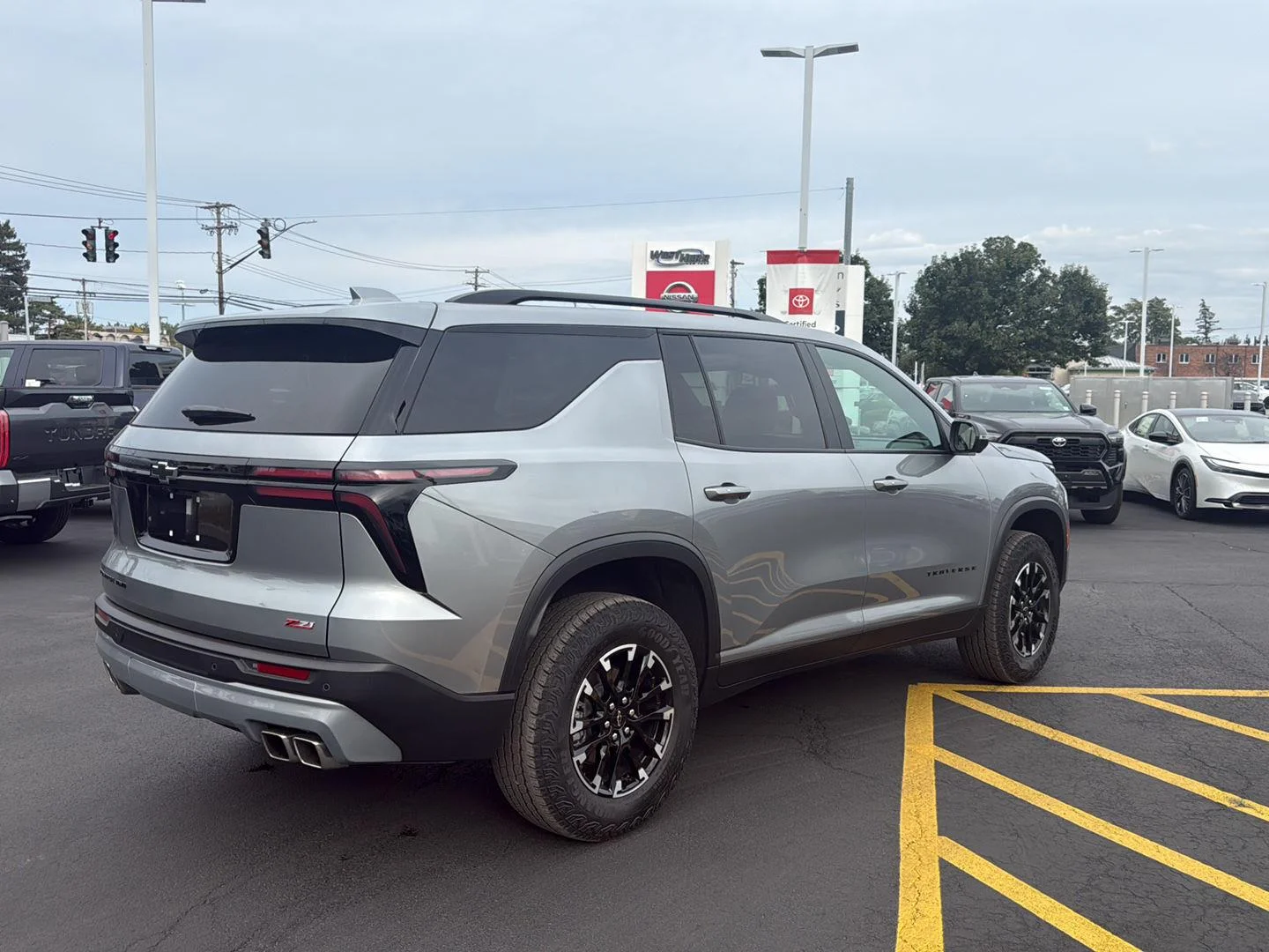 Used 2026 Sterling Gray Metallic Chevrolet AWD Z71 image 3