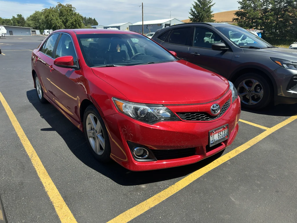 Used 2013 Toyota Camry SE with VIN 4T1BF1FK9DU696518 for sale in Grand Coulee, WA