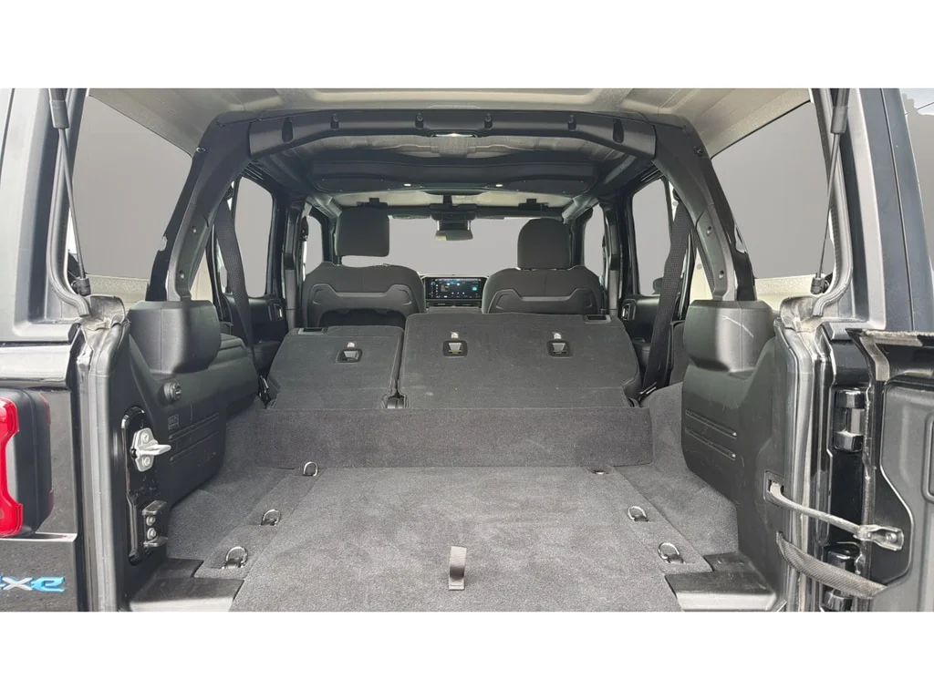 Used 2025 Black Jeep Rubicon image 13