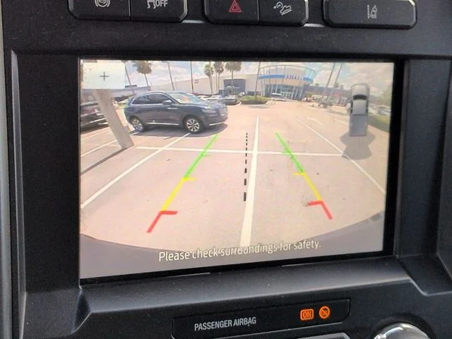 Certified Used 2020 Oxford White Ford XLT image 19