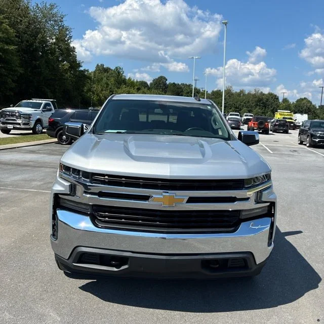 Used 2020 Silver Chevrolet LT image 12