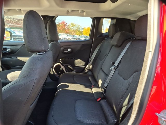 Used 2017 Red Jeep Latitude image 23