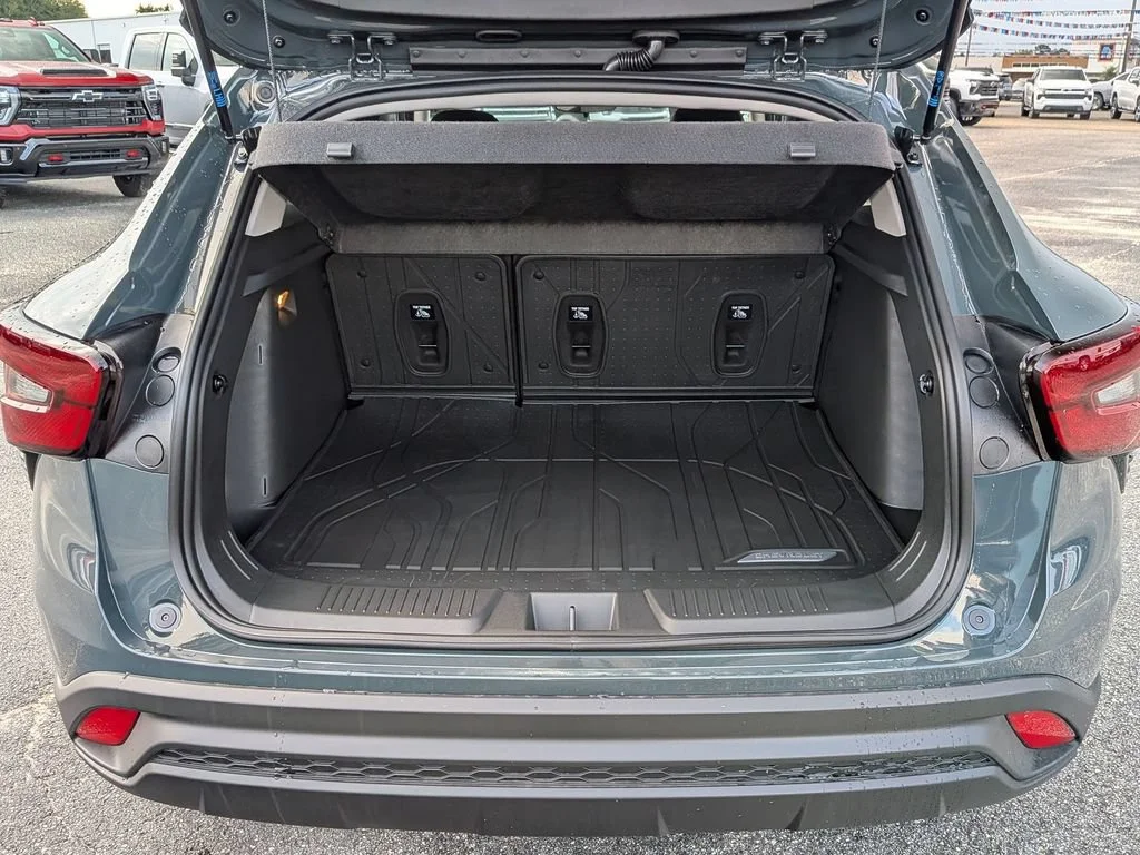 New 2026 Cypress Gray Chevrolet LT image 31