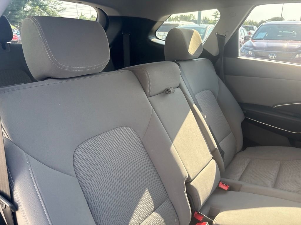 Used 2016 Iron Frost Hyundai SE image 29