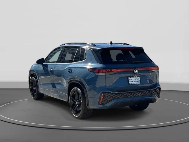 2026 Volkswagen Tiguan SE R-LINE BLACK - Photo 3