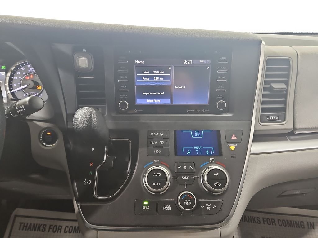 Used 2019 White Toyota LE image 19