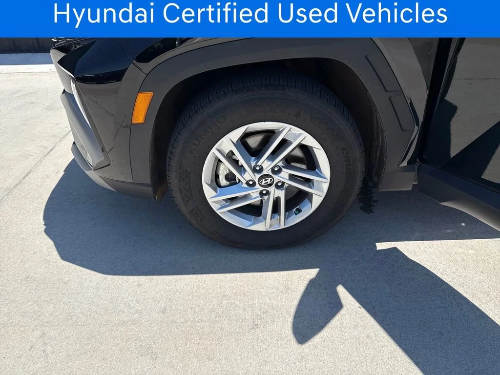 Certified Pre-Owned 2025 Hyundai Tucson SE