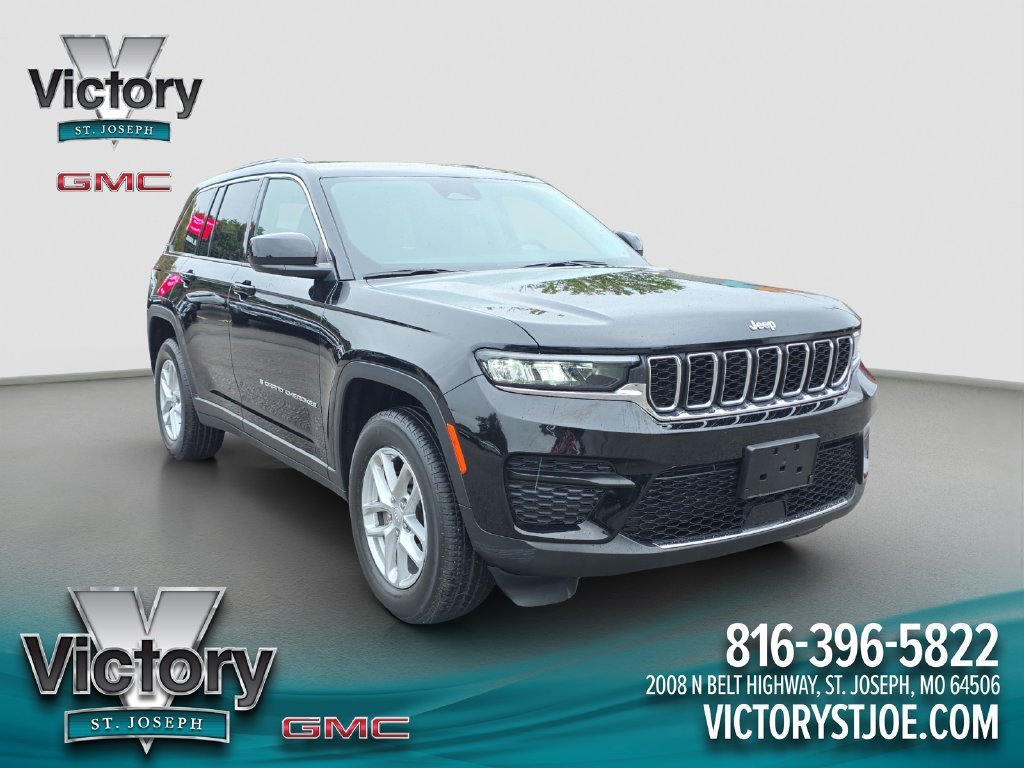 2023 Jeep Grand Cherokee Laredo