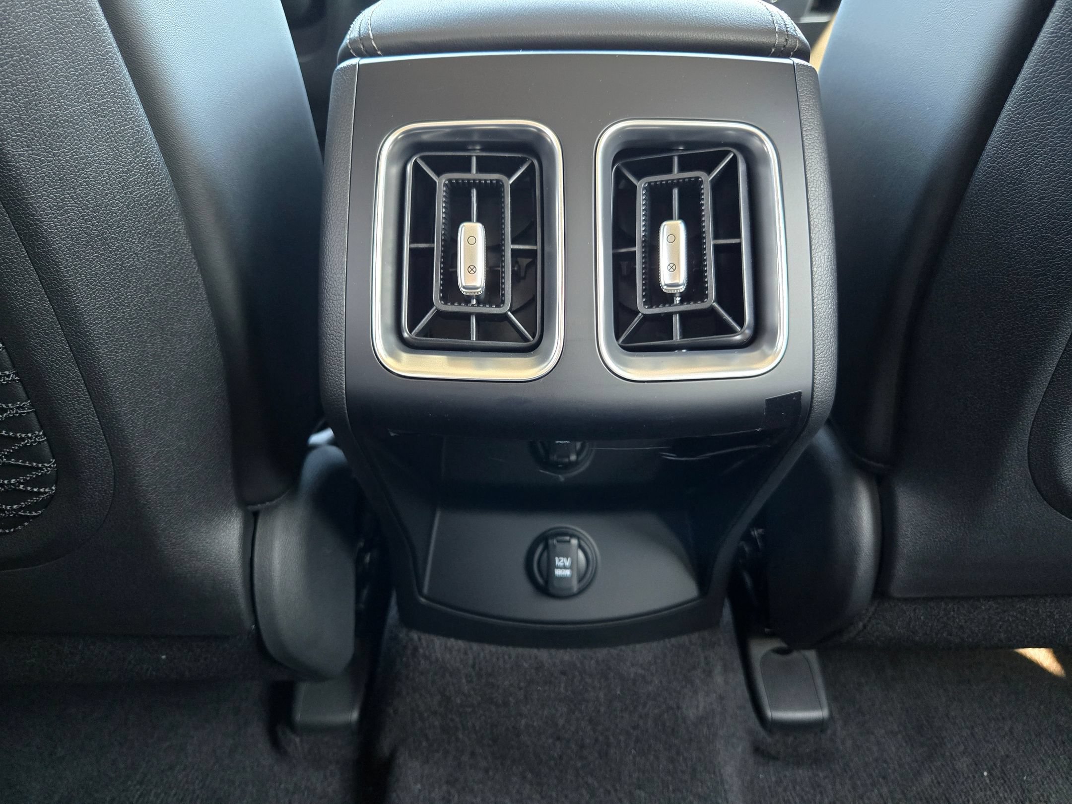 New 2026 Ivory Silver Kia S image 30
