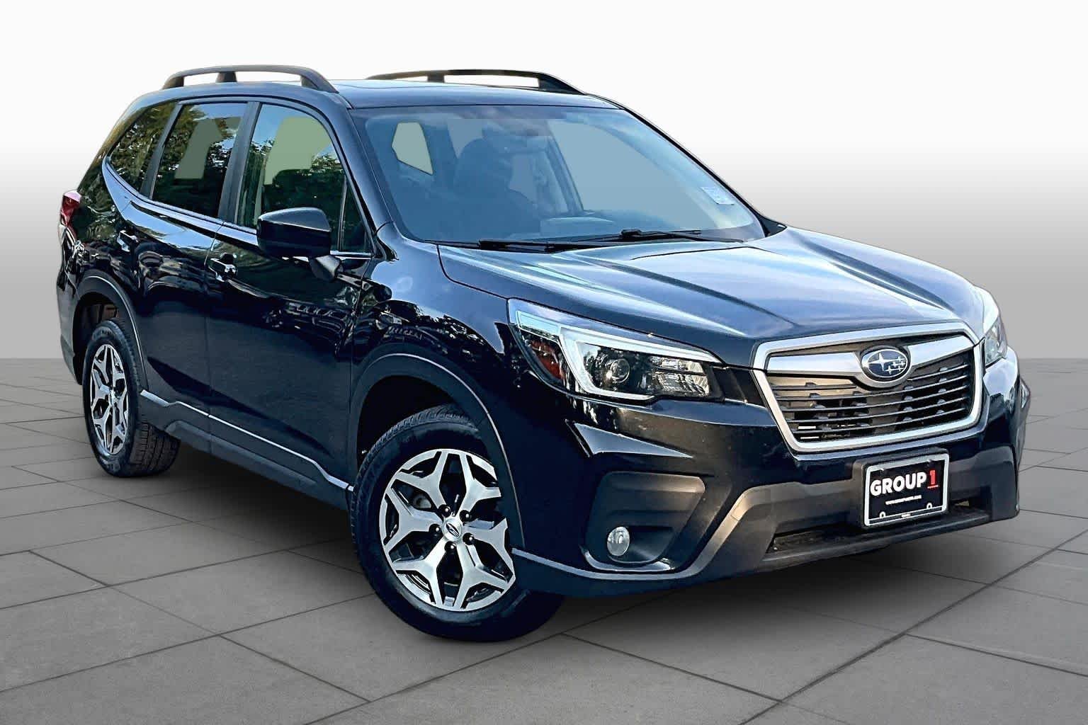 Used 2021 Crystal Black Silica Subaru Premium image 3