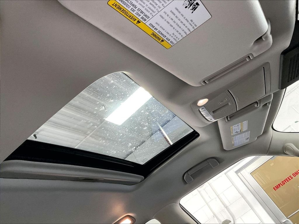 Used 2023 Gray Nissan Platinum image 23