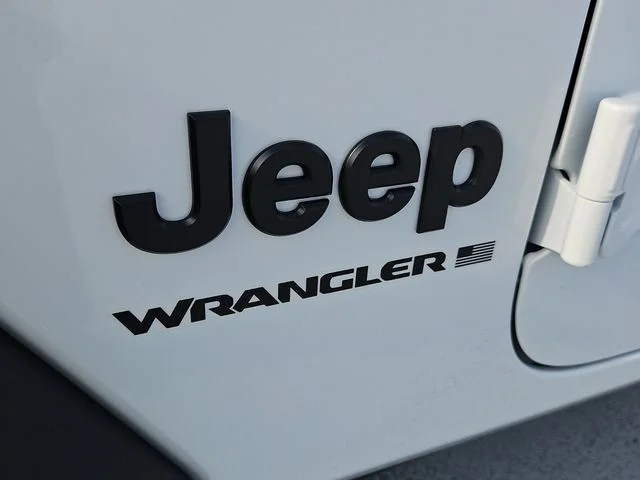 New 2026 Bright White Clear-Coat Exterior Paint Jeep Sport S image 26