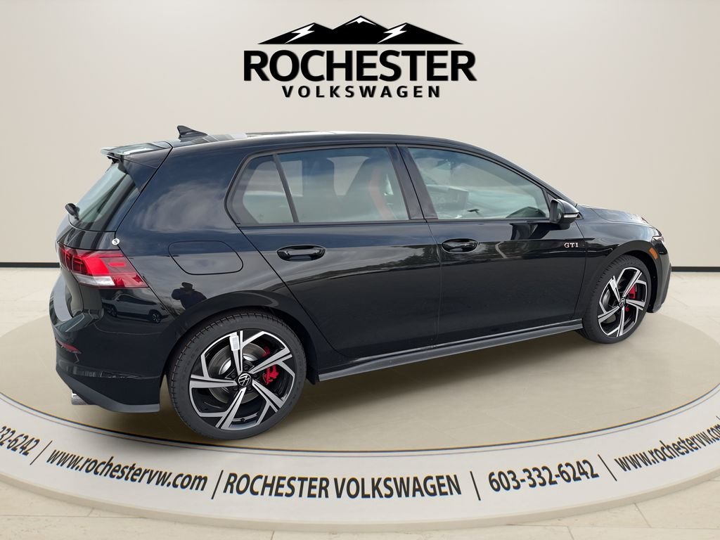 New 2026 Mythos Black Metallic Volkswagen 2.0T SE image 9