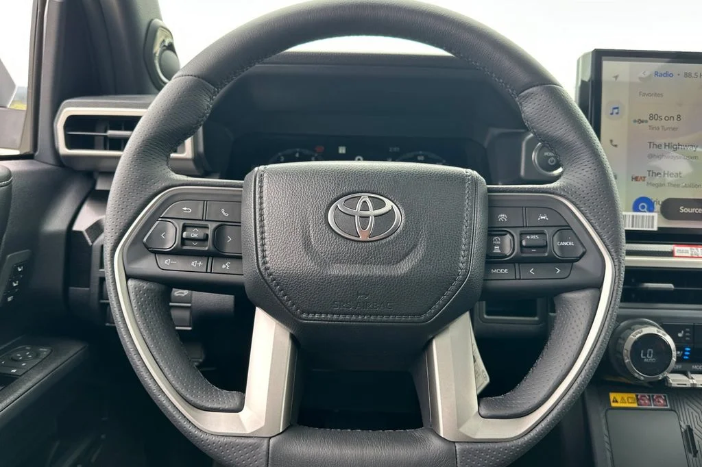 New 2026 Wind Chill Pearl <sup>1</sup> Toyota 4Runner Limited image 23