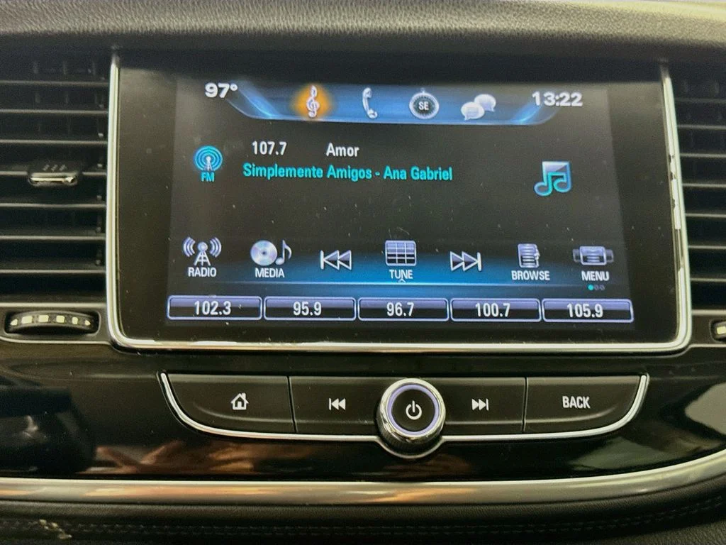 Used 2018 Ebony Twilight Metallic Buick Preferred image 14