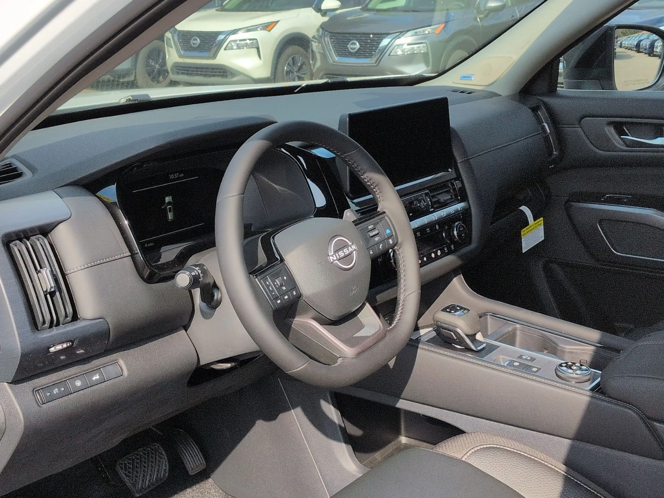 New 2026 White Pearl Nissan SL image 3