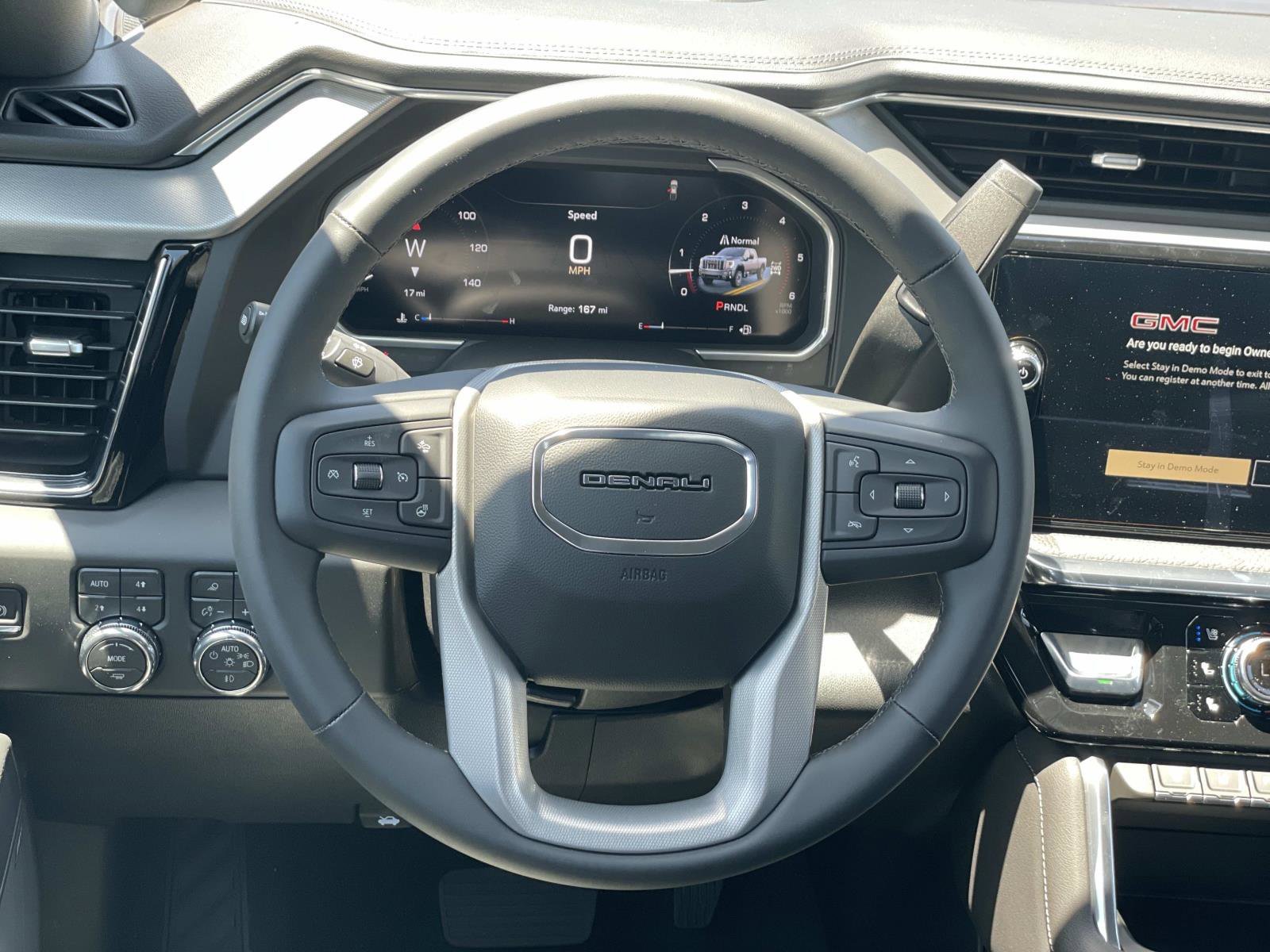 2026 GMC Sierra 2500HD Denali - Photo 9