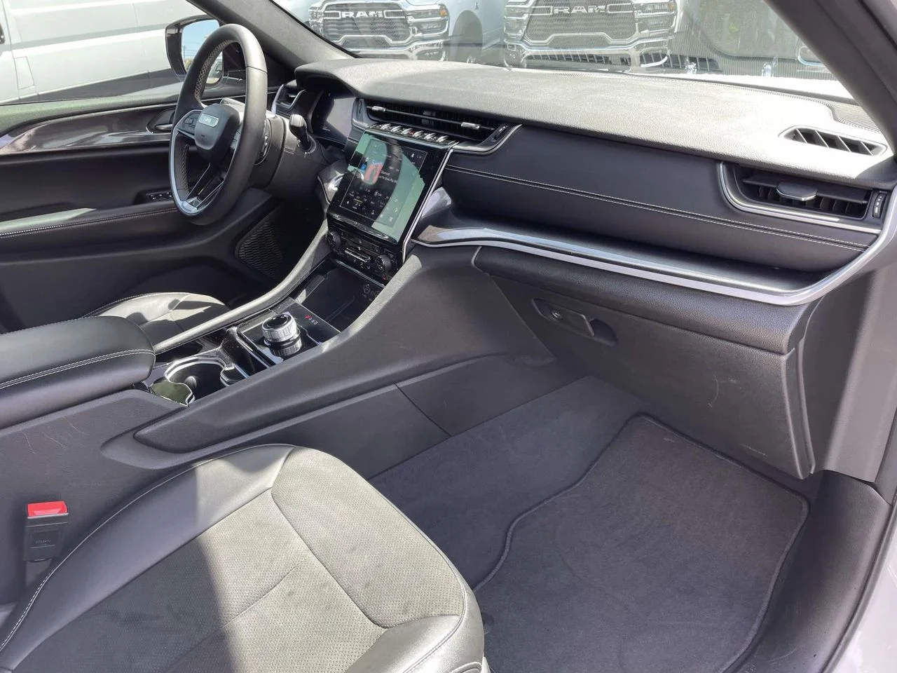 Certified Used 2023 White Jeep Altitude X image 14