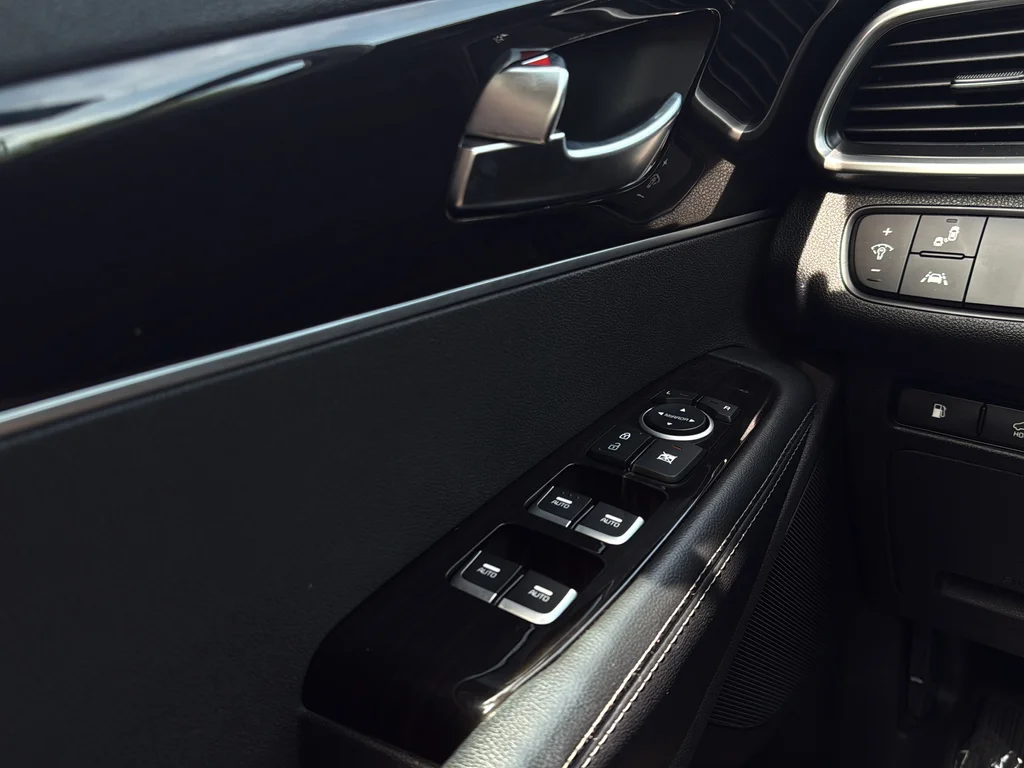 Used 2020 Gravity Gray Kia EX image 11