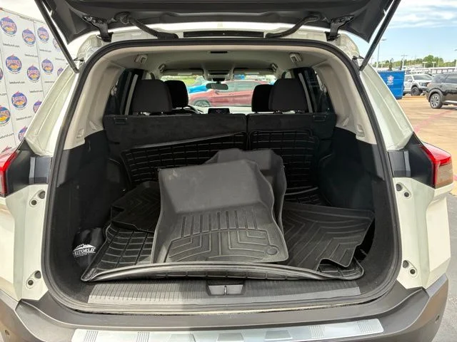 2022 Nissan Rogue SV - Photo 6